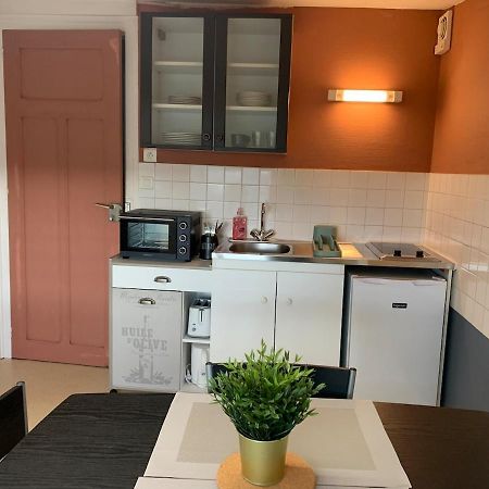 Appartement Charmant Face Au Haras Saint-Lo Exteriör bild