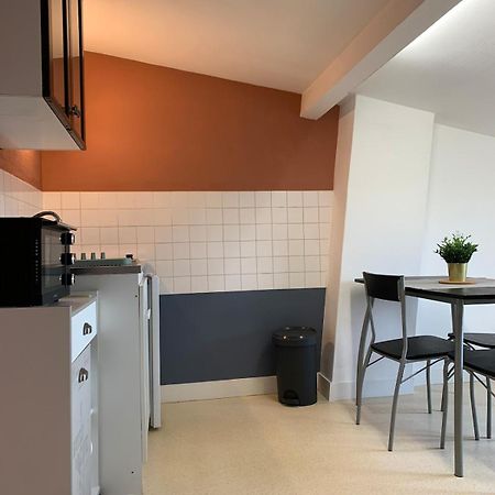 Appartement Charmant Face Au Haras Saint-Lo Exteriör bild